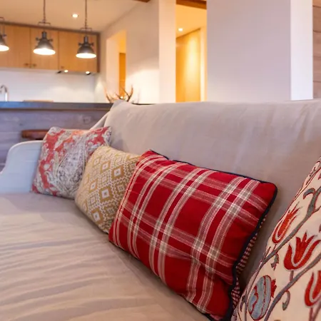 Christina 9 By Interhome *